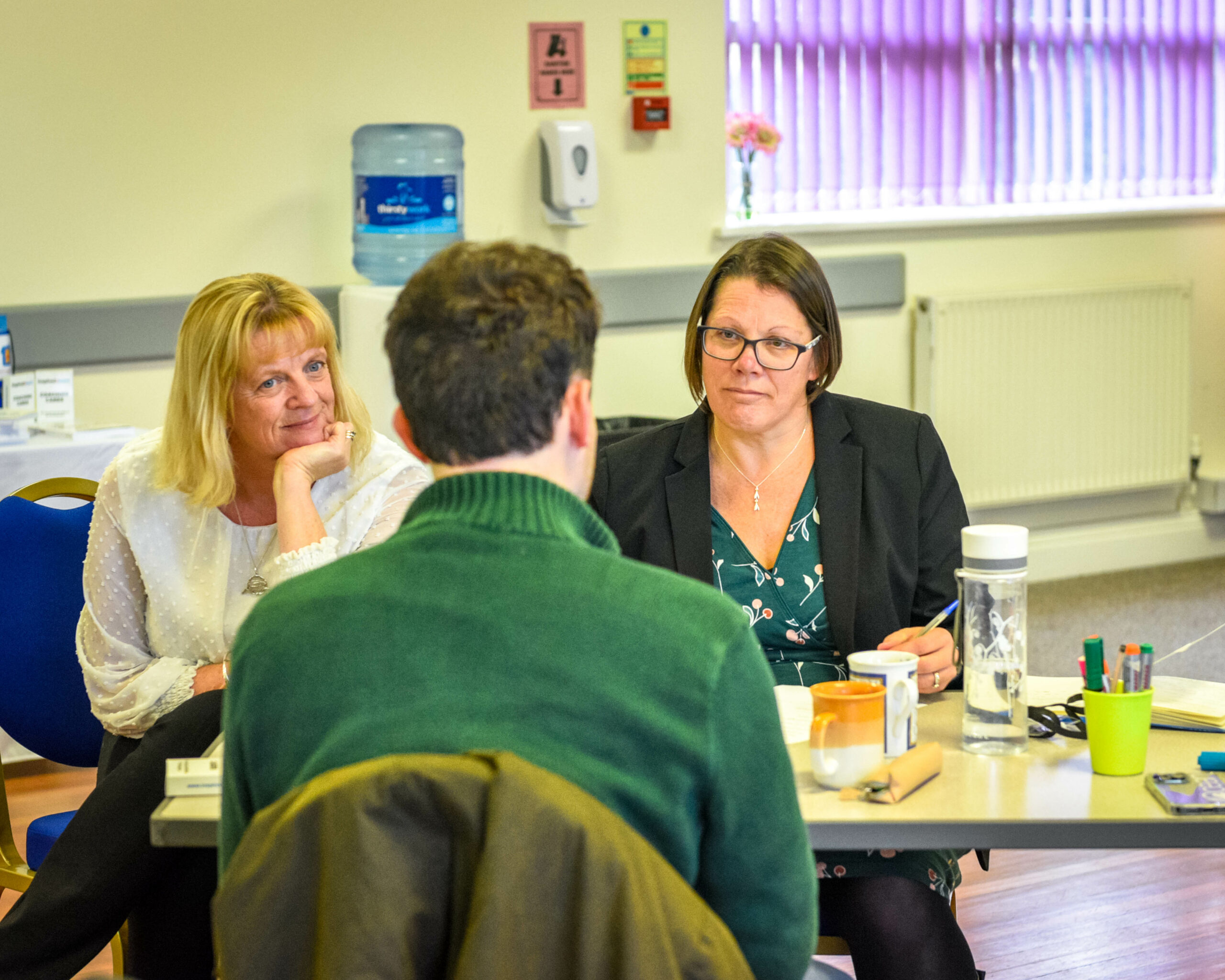People receiving community welfare and financial advice support